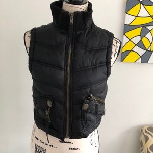 Used Crop Urban Behavior puffer vest